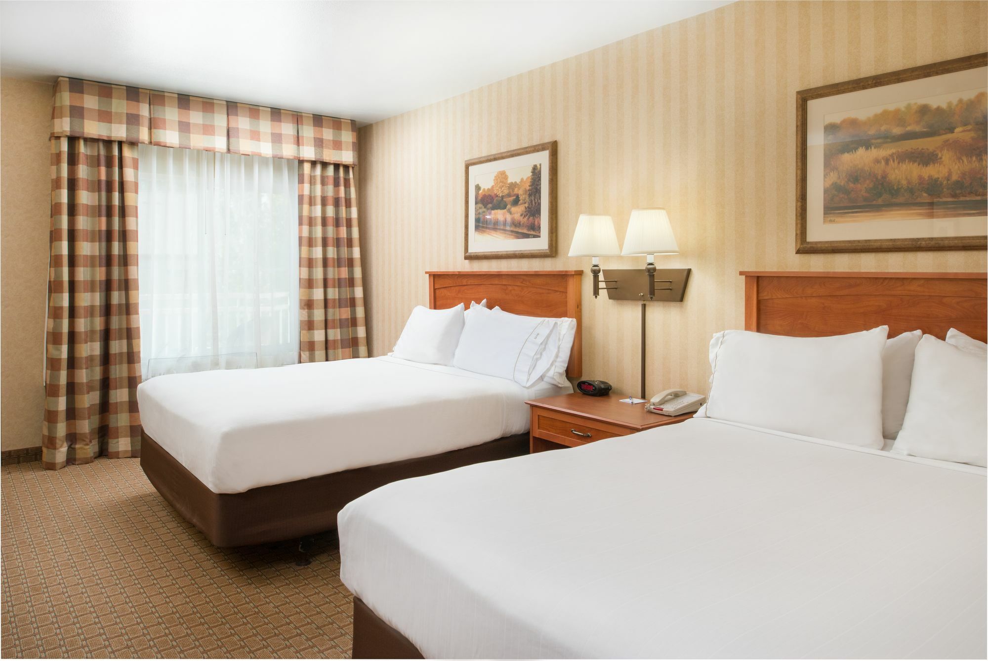 Holiday Inn Express Hotel & Suites Coeur D'Alene I-90 Exit 11, An Ihg Hotel Buitenkant foto